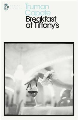 Kurye Kitabevi - Breakfast at Tiffany's